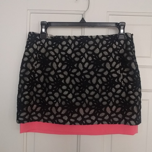 NWT DVF Elley Mini Shadow Dot Lace Skirt - Picture 1 of 4